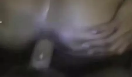 - jungfräuliche dicke Brüste zum ersten Mal lesbischen deutsche lange pornofilme Sex mit tschechischen Teen