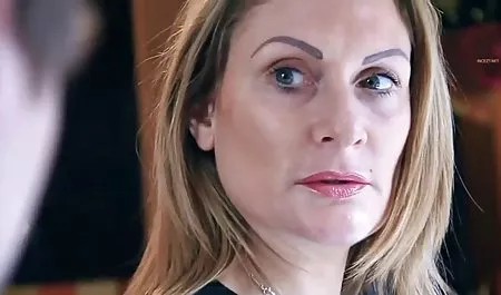 Blonder beste deutsche sexfilme amerikanischer Barbie und ihr schwarzer Eselshengst