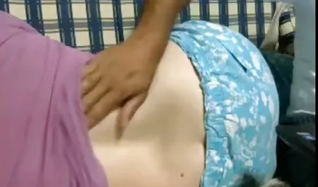 Nichts wie der Geschmack deutsches sexvideo eines schönen behaarten Busches!