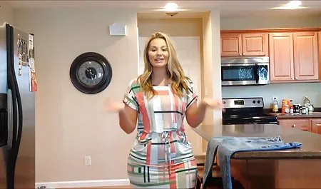 Hausfrau Shanda Fay schlägt Ehemann deusche sex filme auf den Boden!