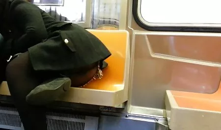 Piper Perry reitet kostenlose pornofilme in deutscher sprache diesen Schwanz wie eine hungrige Schlampe