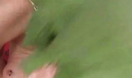 Penthouse Haustier Elena Jensen geile filme kostenlos Hitachi steckt ihre Muschi vor der Webcam!