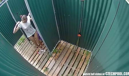 Langbeinige russische deutsche sexfime gratis Blondine masturbiert