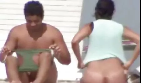 Brünette streichelt langsam ihre süße kostenlose deutsche pornofilme Muschi