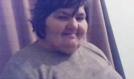 Schmutzige Frau liste deutscher pornofilme wird von zwei Kontrollsystemen in alle Löcher gefickt