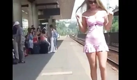 Voyeur Teen deutsche sexfime liebt es, erwischt zu werden