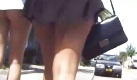 Heiße kolumbianische Anal-Dildoliebhaberin guckt Teil 2 auf gute deutsche pornofilme 19 com