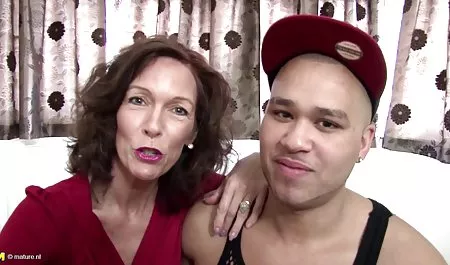 Cum hungrig Omas Urlaub am Jungen deutscher privater sexfilm Spielzeug Hahn