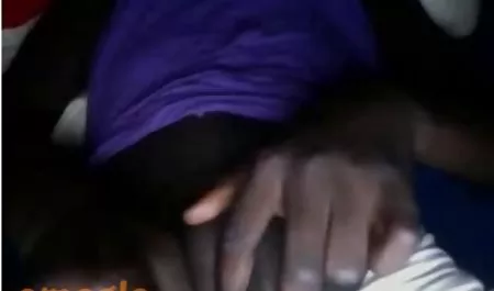 Die heißeste gratis deutschsprachige pornofilme College Teen Initiation im Women's Club