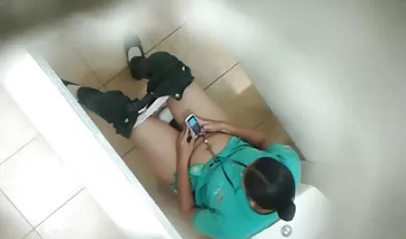 Die tschechische Brünette Dee und Achele Ocean teilen lesbische Leidenschaften kostenlose sexfilme zum ansehen