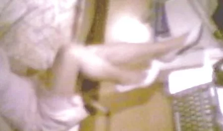 Whitney wird bei einer sehr deutschsprachige hd pornofilme gründlichen analen Untersuchung in den Arsch gefickt