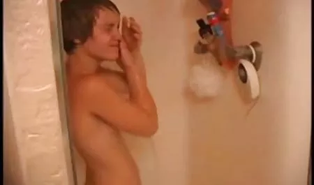 - vollbusige sekretärin von einem alten deutsche free sex filme mechaniker durchgebumst