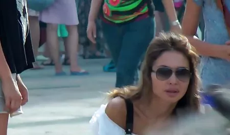 Schwarzes frei deutsche pornos Mädchen masturbiert