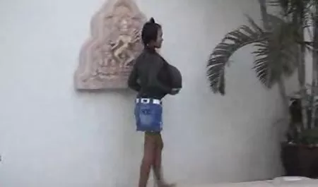 Blonde Babe liebt es, im Badezimmer zu deutsche sexfilme hd masturbieren