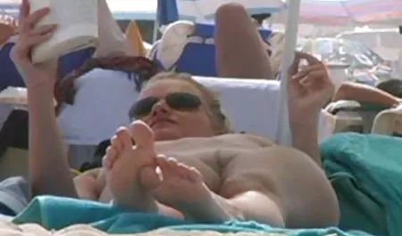 4. Alter Mann sahnt Pussy Teen fickt sie in verschiedene sex filme ohne anmeldung Richtungen